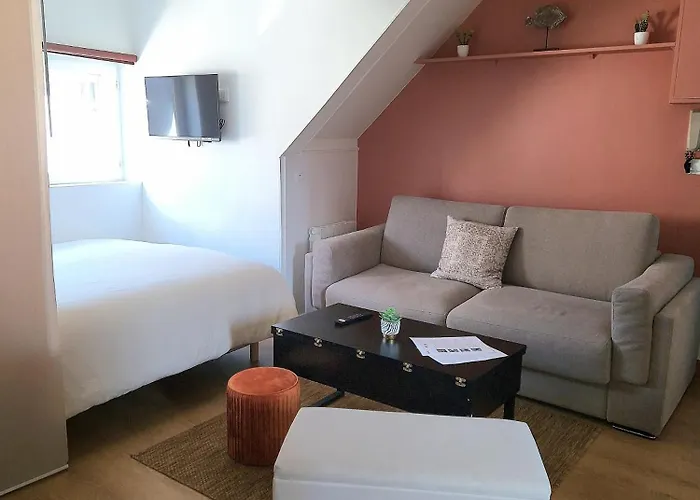 Les Bons Enfants 4 *